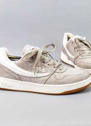 Крутые замшевые кроссовки fila arcade low