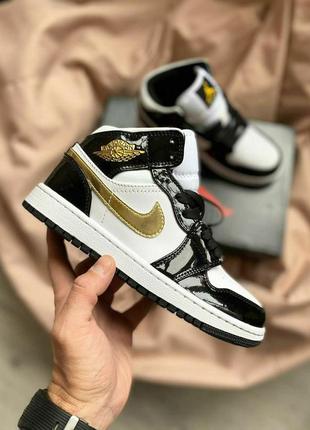 Кроссовки nike air jordan 1 mid patent golden black2 фото