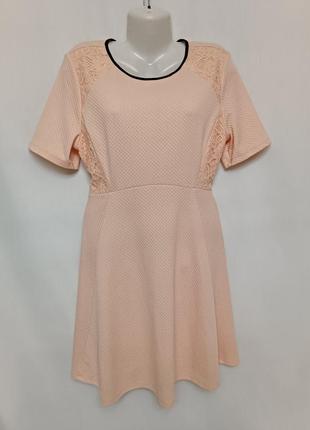 Нежное платье фактурная ткань dorothy perkins 16/44/xxl/42/14