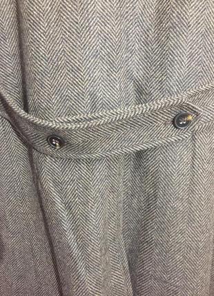 Шерстяное пальто в рубчик collezione 50 р. италия.