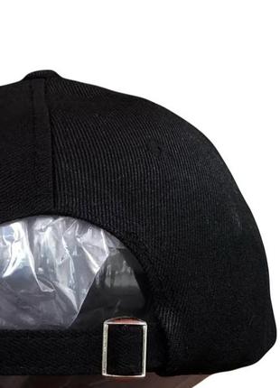 Бейсболка кепка черная унисекс универсальная лого вышитая3 фото