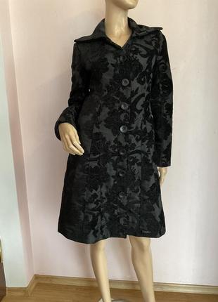 Фирменное пальто/s/brend desigual