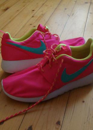 Кроссовки nike roshe run neon оригинал 38 размер