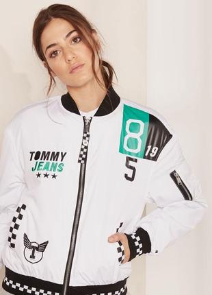 Бомбер tommy jeans1 фото