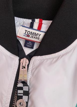 Бомбер tommy jeans5 фото