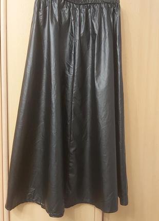 Длинная юбка из экокожи2 фото