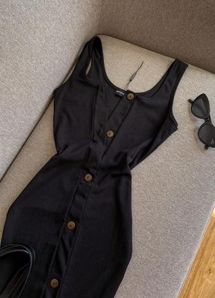 Женское черное платье миди в рубчик4 фото