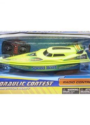 Пластикова іграшка "катер"