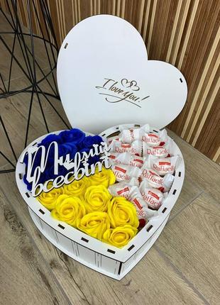 Патріотичний подарунковий бокс для коханої sweet_box_cv_5 фото