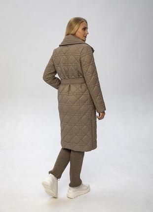 Демисезонное стеганое пальто мира с поясом на тинсулейте 44-54 размеры разные цвета4 фото