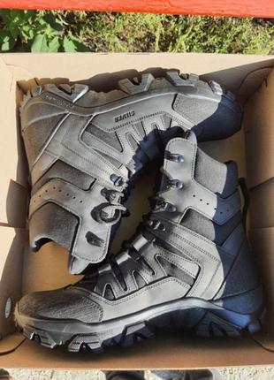 Тактические зимние берцы мембрана черные