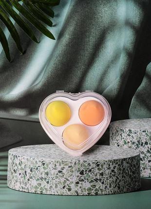Спонж яйцо для макияжа набор 3 шт в коробке сердечко4 фото