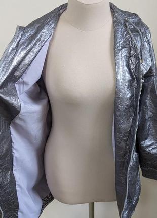 Куртка - ветровка - дождевик женская длинная блестящая10 фото