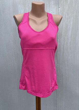 Спортивная майка с пуш-ап