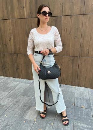Женская сумка хорошего качества, изготовлена из экокожи5 фото
