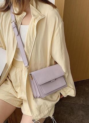 Женская классическая сумка на ремешке кросс-боди через плечо на три отдела лиловая фиолетовая3 фото