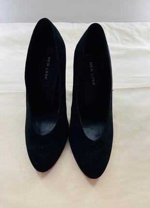 Шикарные черные замшевые туфли2 фото