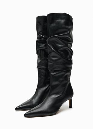 Кожаные сапоги zara