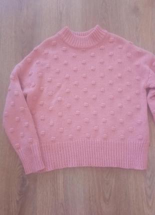 Продам в идеальном состоянии тепленький свитер, размер м