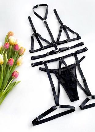 Комплект контурного белья с трусиками