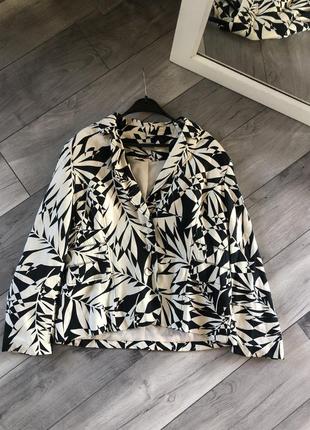 Піджак жіночий tailored by reflections 20 р чорно-білий