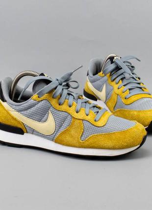 Крутые замшевые кроссовки в сетку nike internationalist