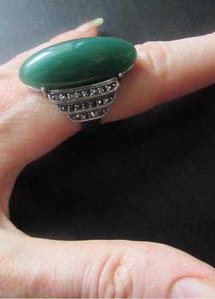 Винтажный стиль, кольцо с зеленым камнем в стразах, 18 р,, новое! арт. 52263 фото