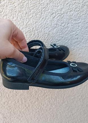 🔥 распродаж 🔥 туфли черные классические для девушки 29-30 г.4 фото