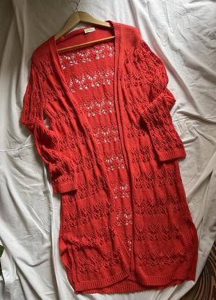 Кораловий довгий вʼязаний кардиган