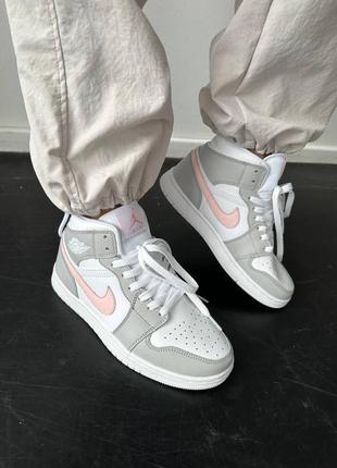 Sale   кросовки в стиле  nike air jordan retro 1 “light grey / pink”