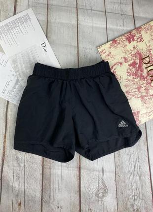 Спортивні бігові жіночі шорти велосипедки чорні подвійні adidas shorts running