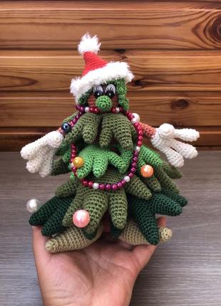 Вязаная крючком игрушка елочка с мешочком