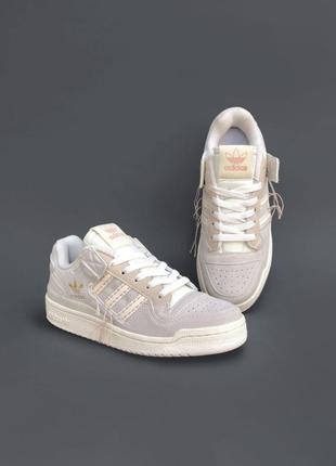 Кросівки жіночі adidas forum 84 low