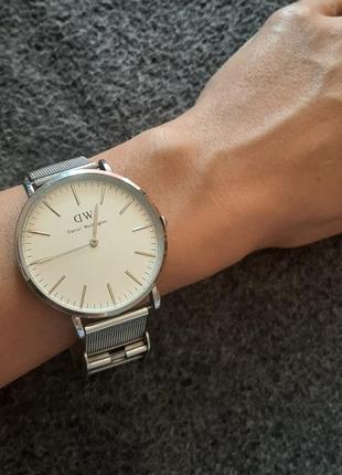 Годинник на руку daniel wellington5 фото