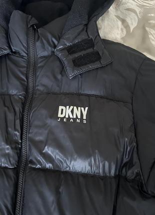 Демисезонная куртка dkny 12-14 лет2 фото