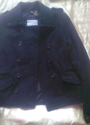 Короткое пальто деми черное2 фото