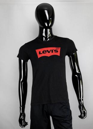 Крутая хлопковая футболка с большим лого levis big logo