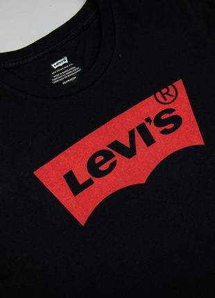 Крутая хлопковая футболка с большим лого levis big logo3 фото