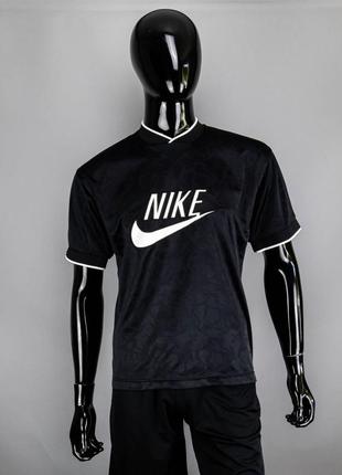 Винтажная футболка с большим лого nike premier vintage