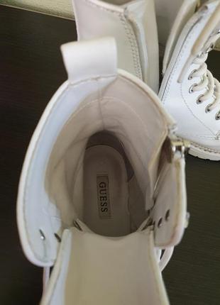 Стильные высокие белые ботинки guess оригинал5 фото
