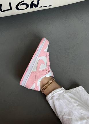 Женские кроссовки nike sb dunk low pink white 36-37-38-39-40-415 фото