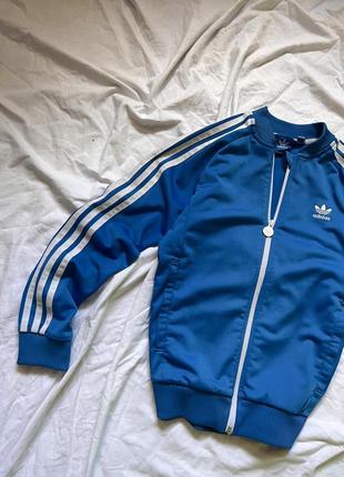 Стильный бомбер олимпийка adidas originals8 фото