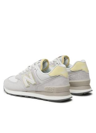 New balance кроссовки женские