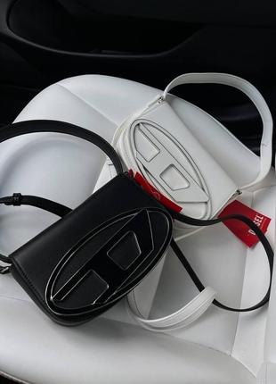 Кожаная сумка в стиле дизель diesel белая и черная