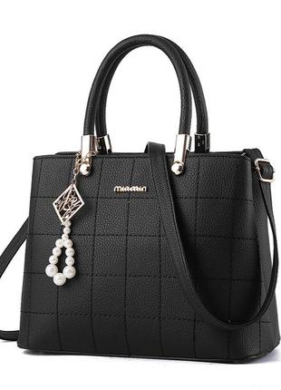 Практичная и стильная сумка с брелком, стильная большая женская сумочка эко кожа5 фото