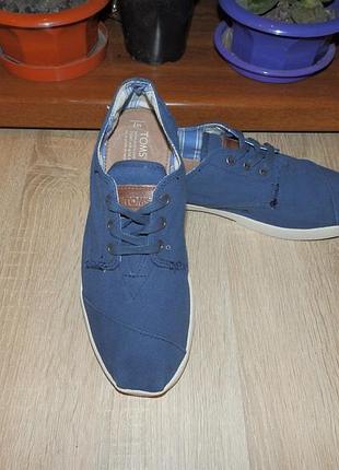 Эспадрильи , кеды , мокасины toms