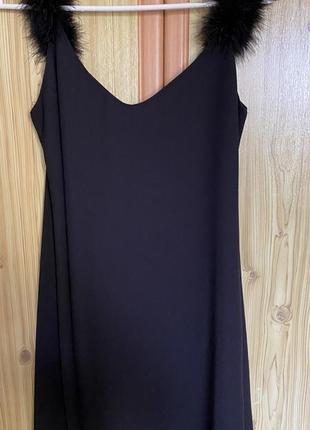 Сарафан (р. s, xs) made in italy з пухом на брителях