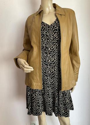 Качественная фирменная кожаная курточка/s/brend alberta collezione