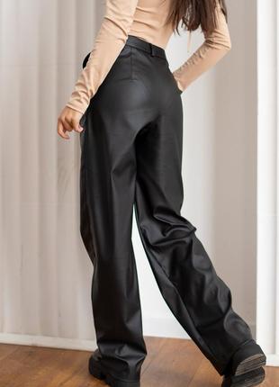 Утепленные брюки экокожа на замше черные кожаные брюки с высокой посадкой2 фото