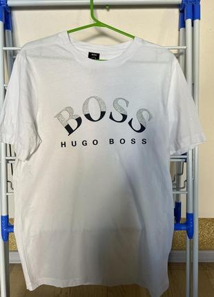 Футболка hugo boss